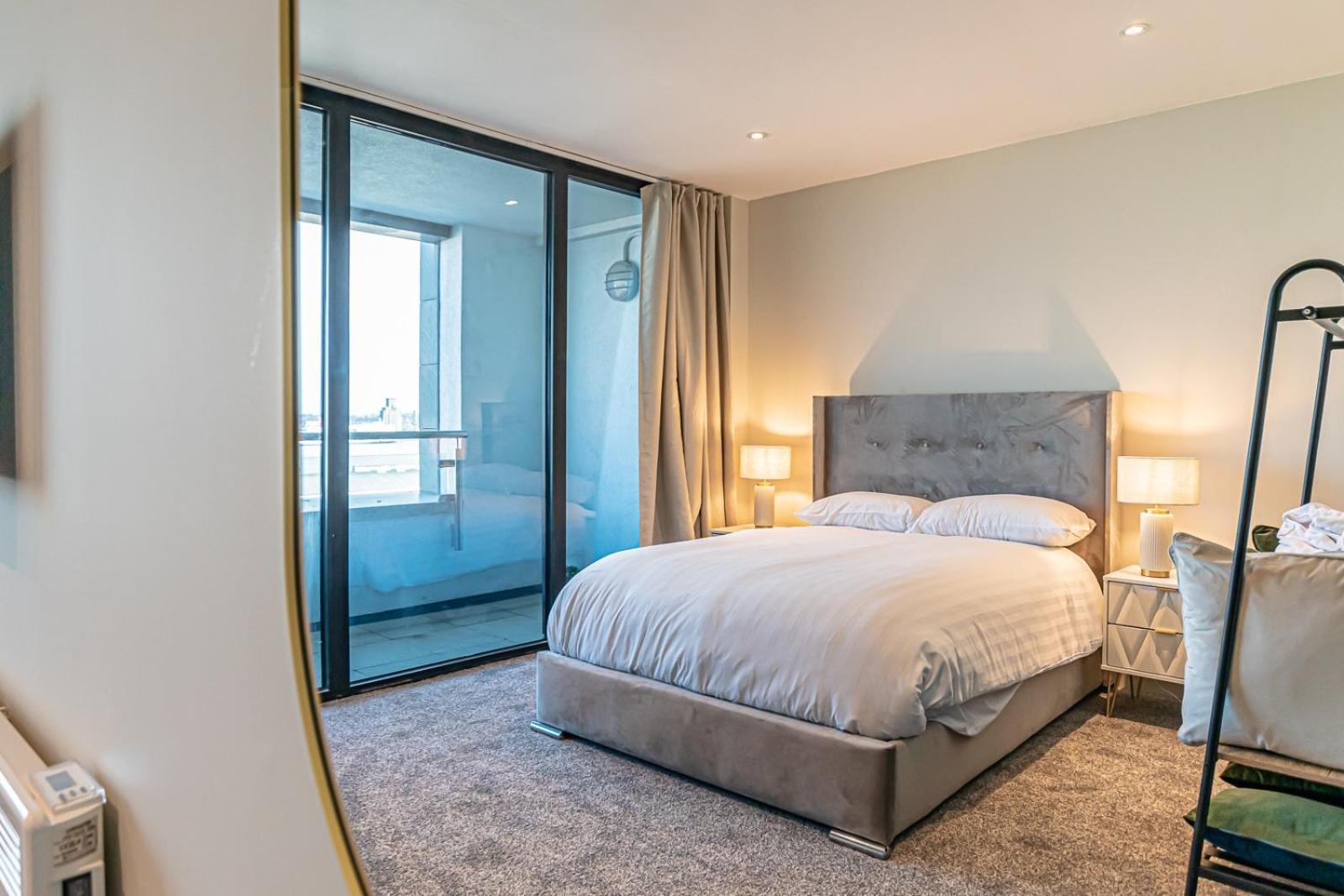 Novu Apartments Liverpool Waterfront エクステリア 写真